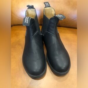 Blundstone 558 Black worn once
